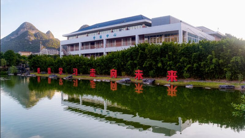 工业连接器选型：关键参数与适用场景解析**