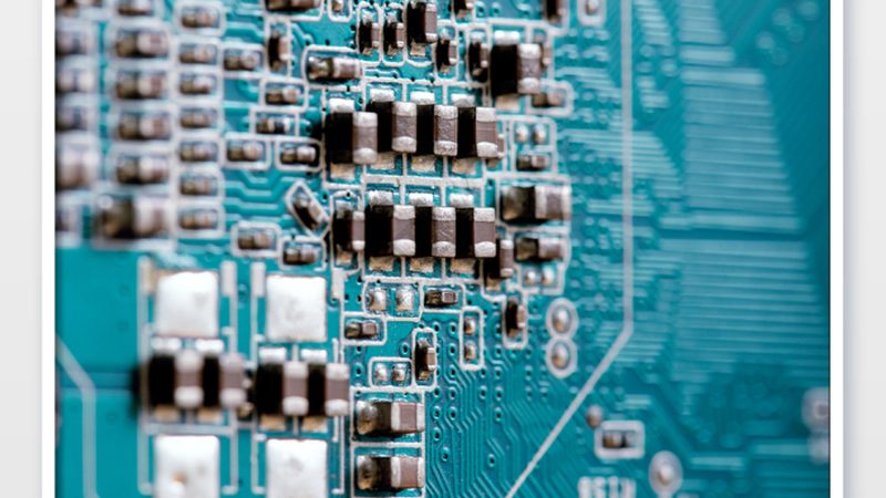 高精度PCB电路板：定制价格的考量因素